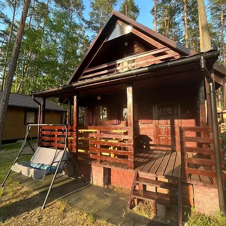 度假居 Letniskowy Nad Jeziorem, Las, Mazury