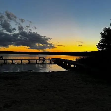 Letniskowy Nad Jeziorem, Las, Mazury *